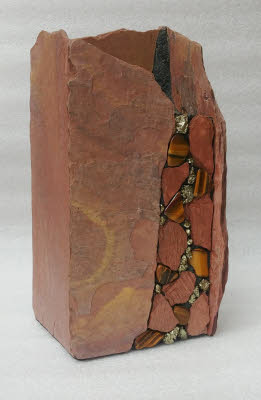 vase with tiger's eye